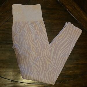 NVGTN Purple zebra Patterned Leggings Womens Size Medium